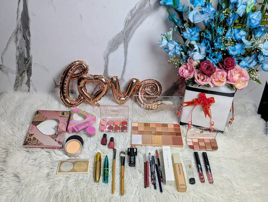 *Valentine's Day Makeup Gift Set – “Love” Special Deal