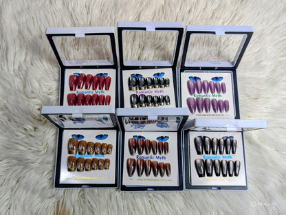 *Reusable 6 Random Design French Cat Eye Nails*