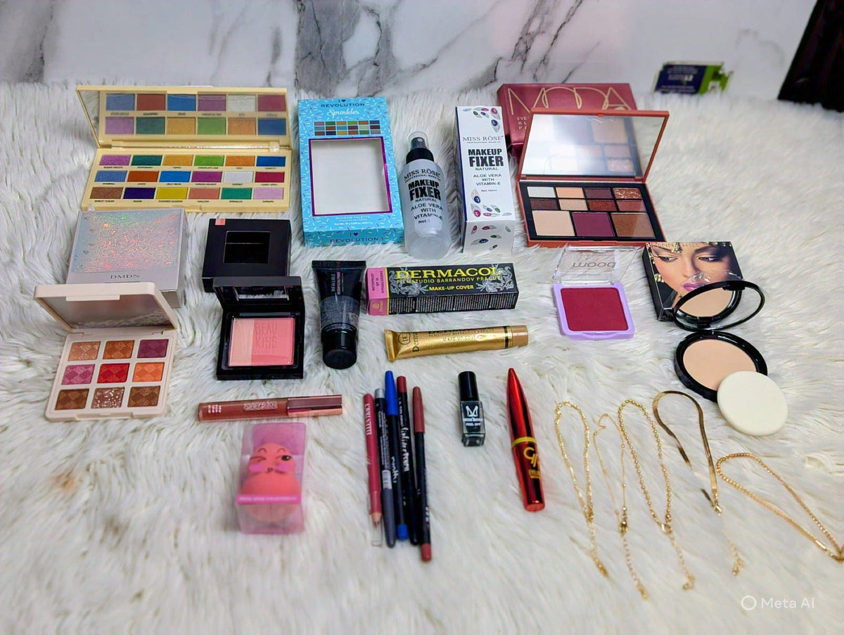 *Friday Deal: 23‑in‑1 Makeup Extravaganza! 🌹*