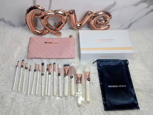 Premium 15-in-1 Makeup Brush Set* with *2 bags (leather + premium Stain  fabric)